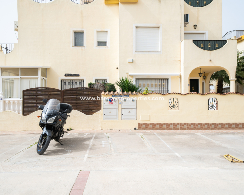 Wederverkoop - Quad - Urb. La Marina