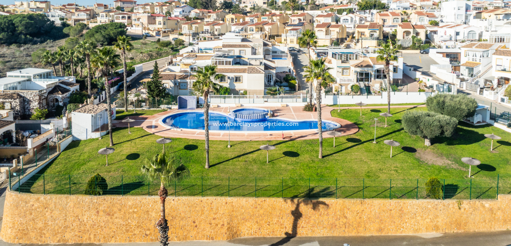 Wederverkoop - Quad - Urb. La Marina