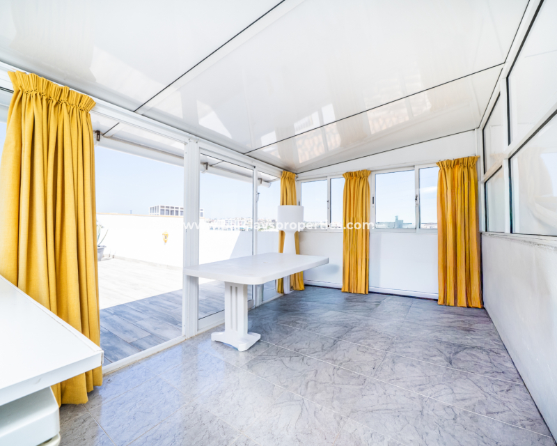 Wederverkoop - Quad - Urb. La Marina