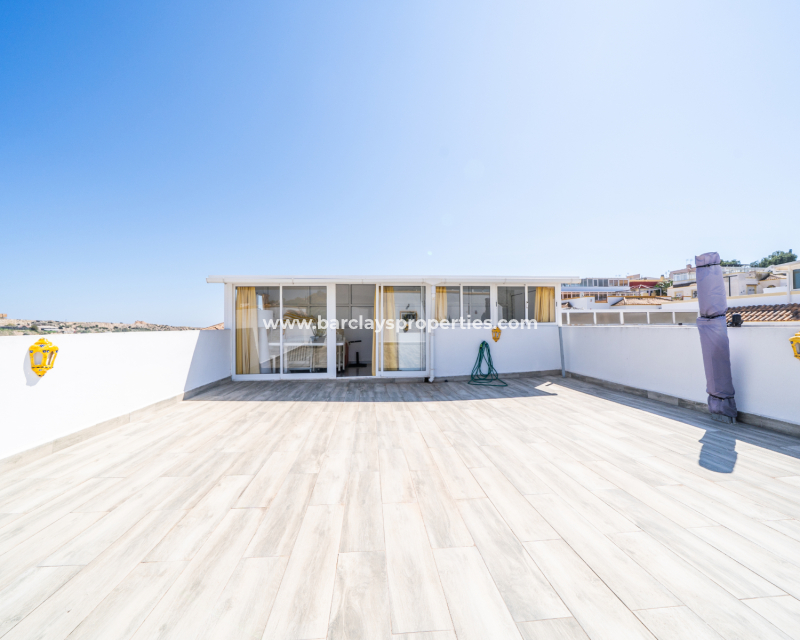 Wederverkoop - Quad - Urb. La Marina