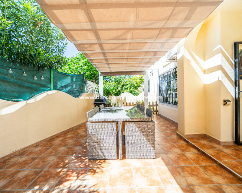 Wederverkoop - Quad - Urb. La Marina