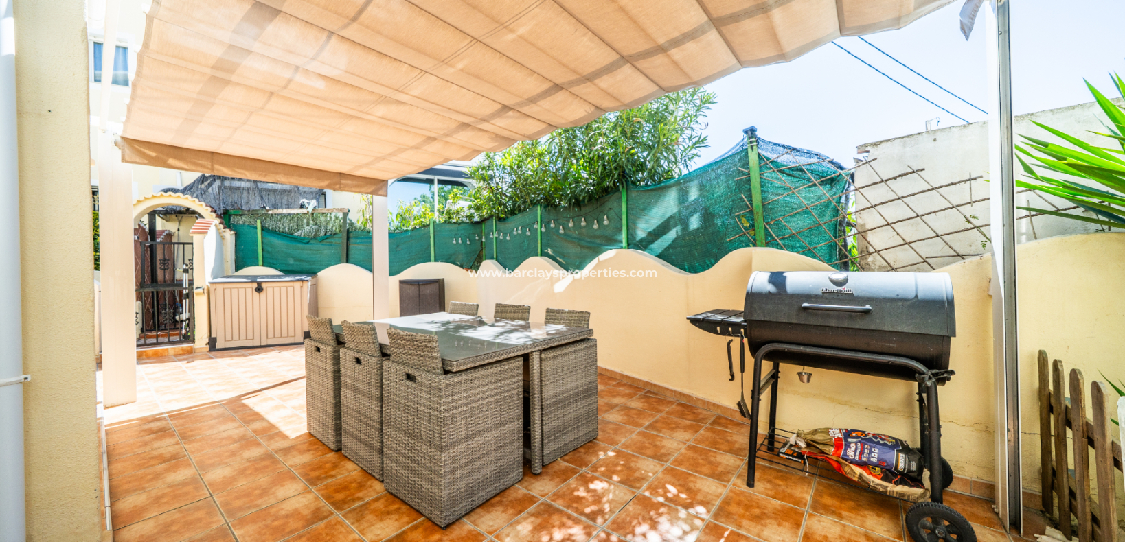 Wederverkoop - Quad - Urb. La Marina