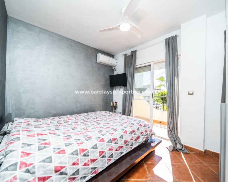 Wederverkoop - Quad - Urb. La Marina