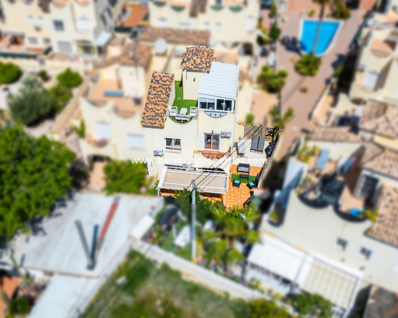 Wederverkoop - Quad - Urb. La Marina