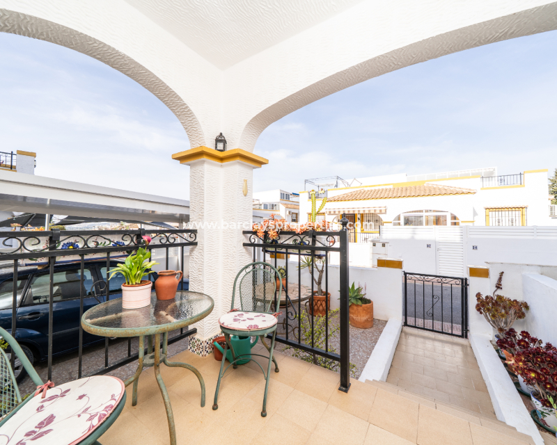 Wederverkoop - Quad - Urb. La Marina