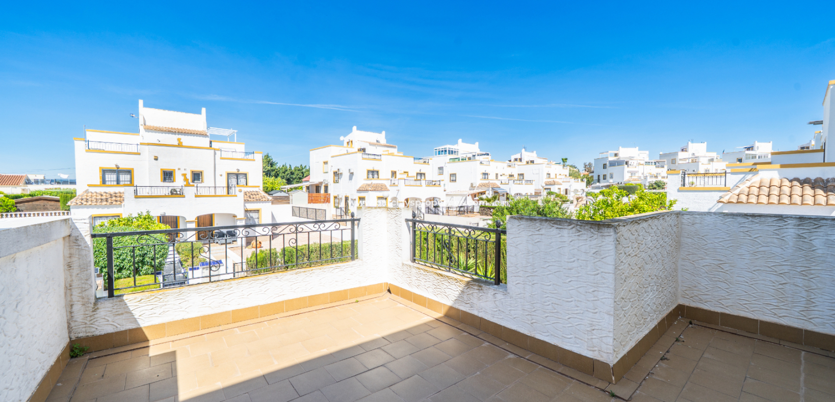 Wederverkoop - Quad - Urb. La Marina