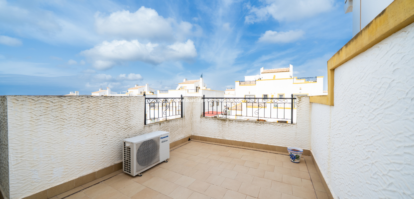 Wederverkoop - Quad - Urb. La Marina