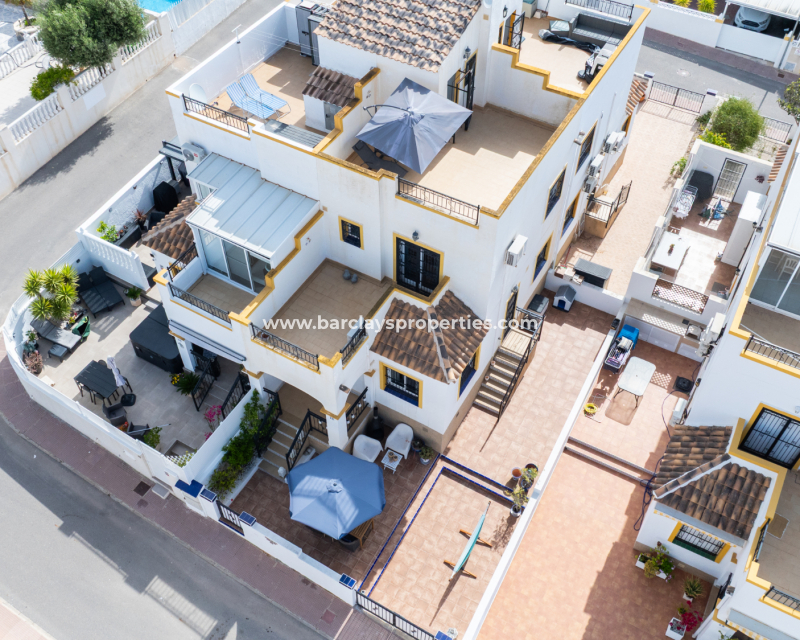 Wederverkoop - Quad - Urb. La Marina