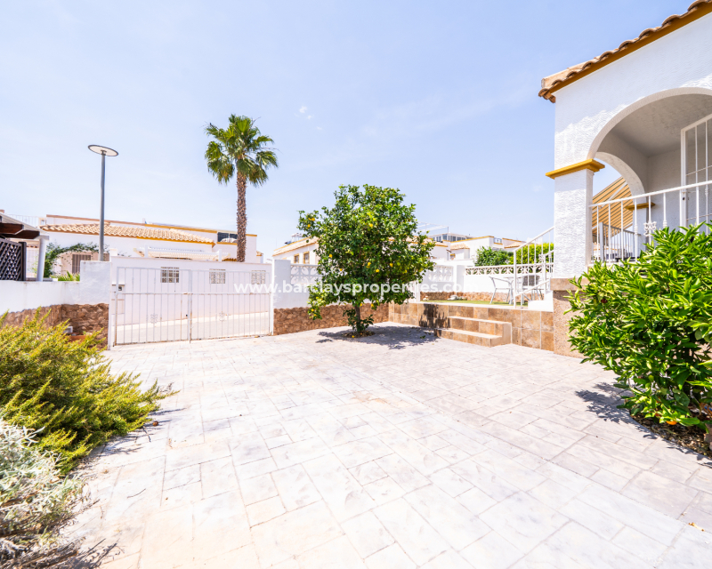 Wederverkoop - Quad - Urb. La Marina