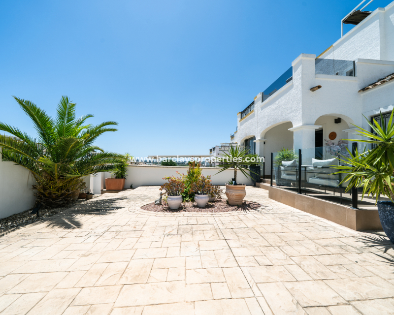 Wederverkoop - Quad - Urb. La Marina