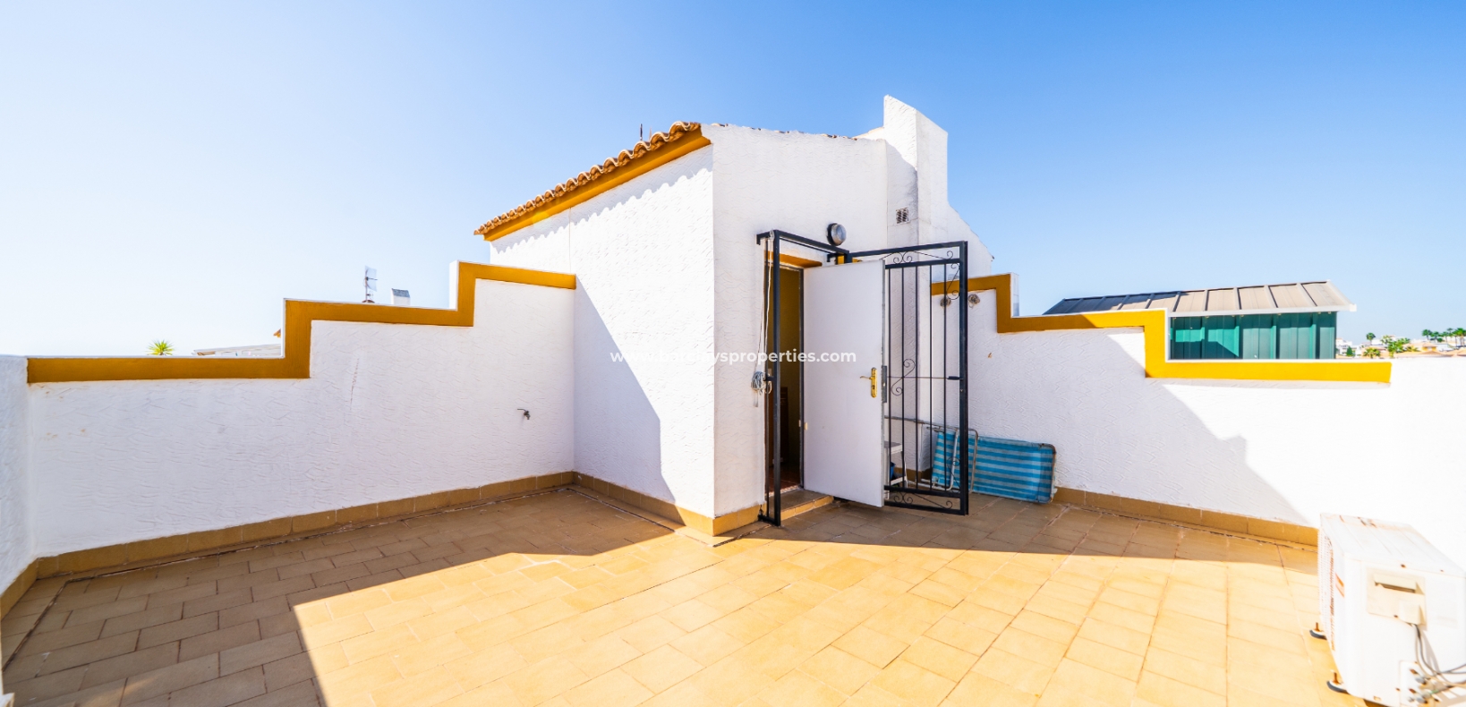 Wederverkoop - Quad - Urb. La Marina