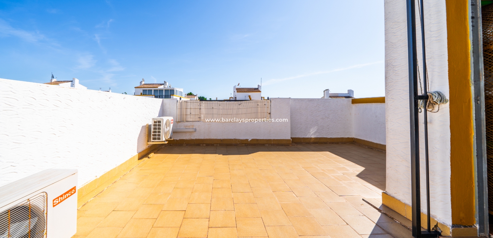 Wederverkoop - Quad - Urb. La Marina