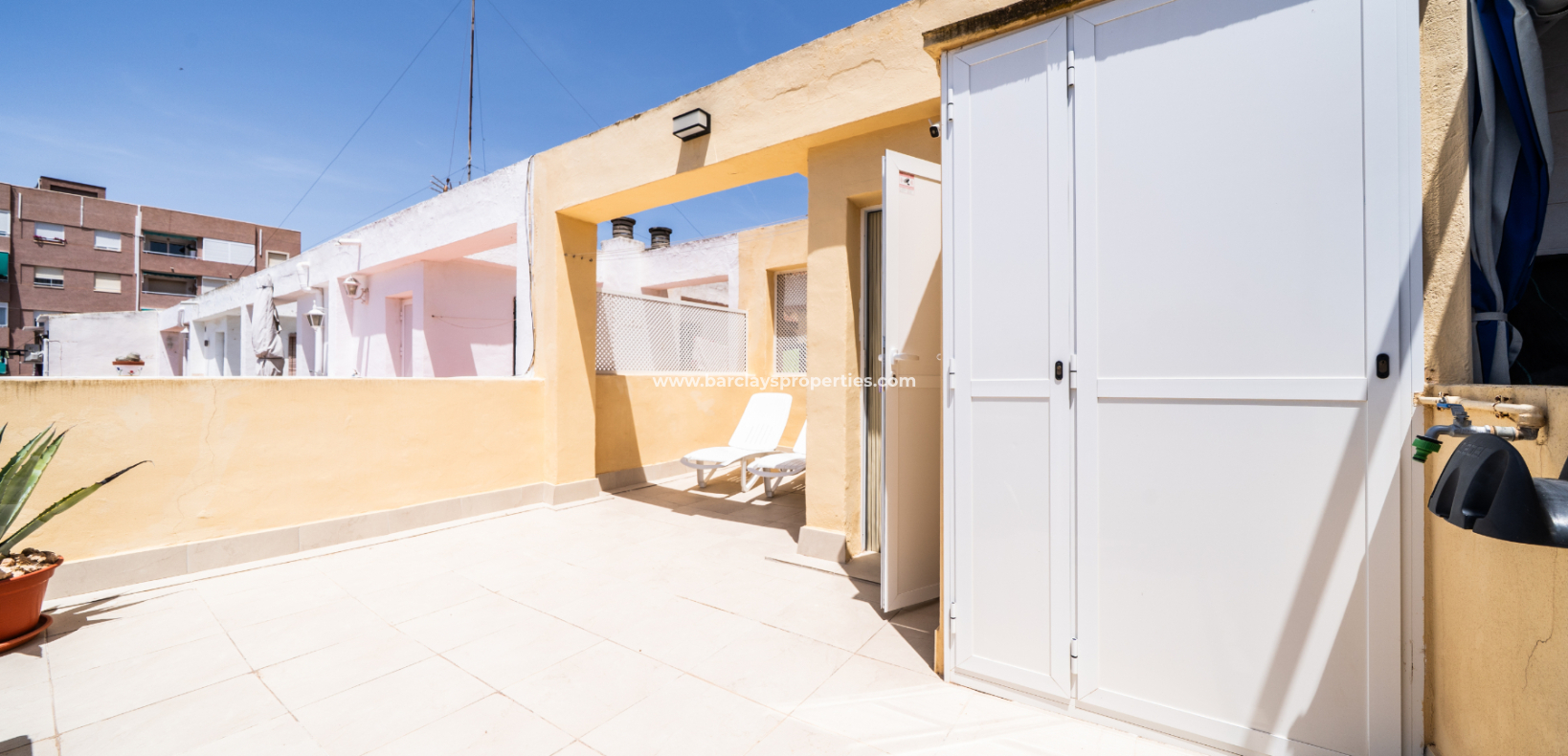 Wederverkoop - Rijhuis - La Mata