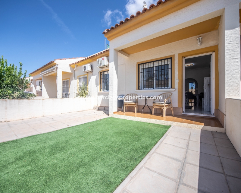 Wederverkoop - Rijhuis - Urb. El Oasis - La Marina