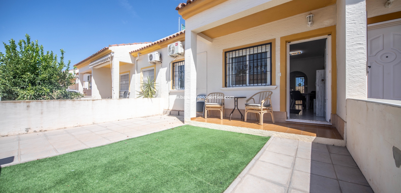 Wederverkoop - Rijhuis - Urb. El Oasis - La Marina