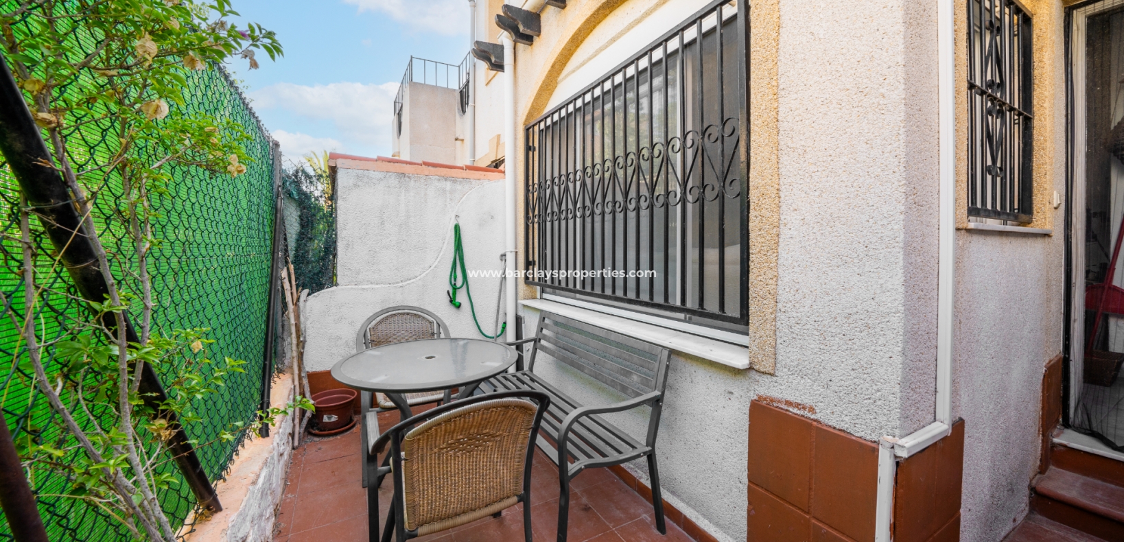 Wederverkoop - Rijhuis - Urb. El Oasis - La Marina