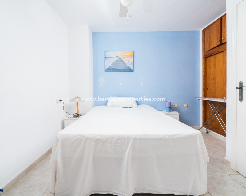 Wederverkoop - Rijhuis - Urb. El Oasis - La Marina