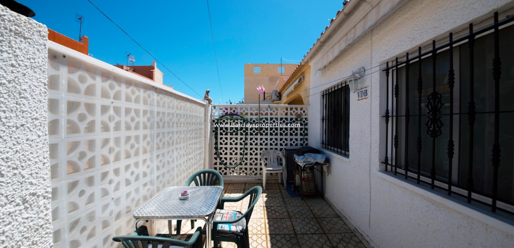 Wederverkoop - Rijhuis - Urb. La Marina