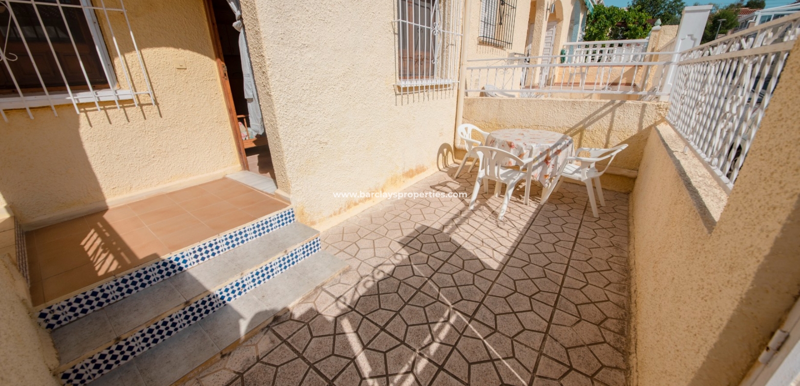 Wederverkoop - Rijhuis - Urb. La Marina