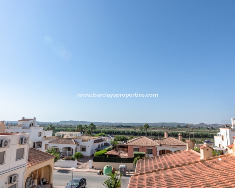 Wederverkoop - Rijhuis - Urb. La Marina