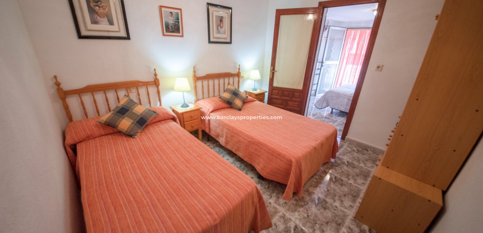 Wederverkoop - Rijhuis - Urb. La Marina