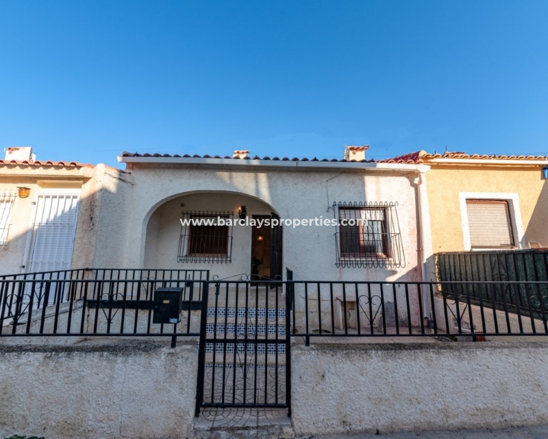 Wederverkoop - Rijhuis - Urb. La Marina