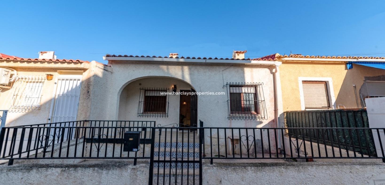 Wederverkoop - Rijhuis - Urb. La Marina