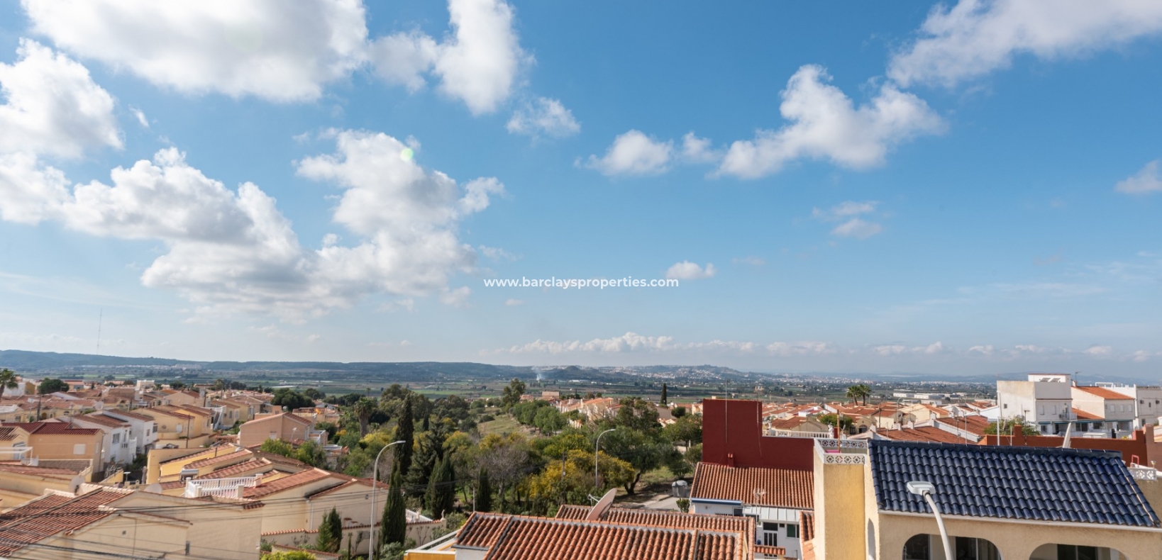 Wederverkoop - Rijhuis - Urb. La Marina