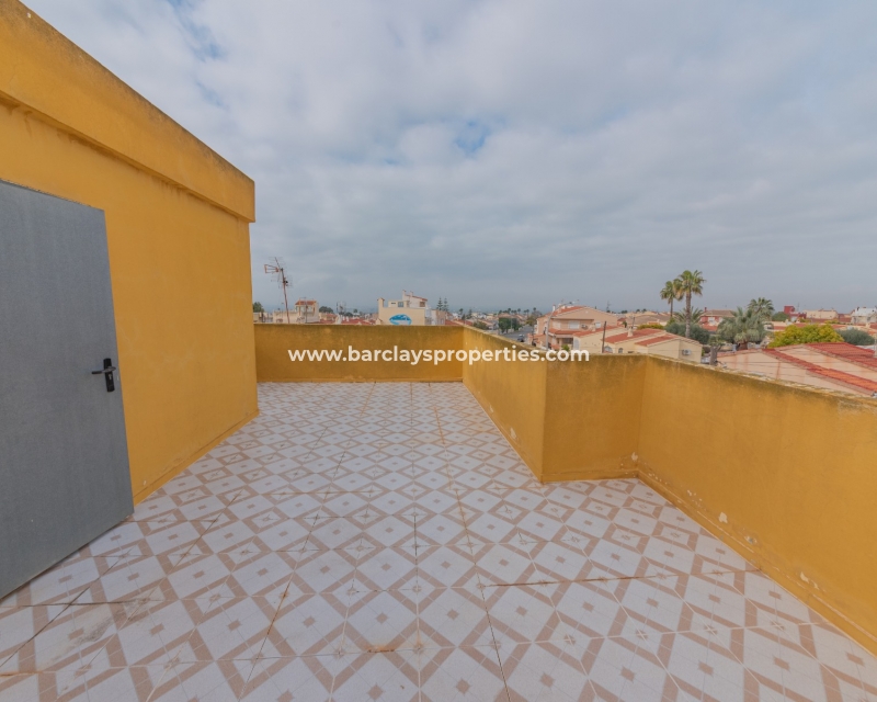 Wederverkoop - Rijhuis - Urb. La Marina