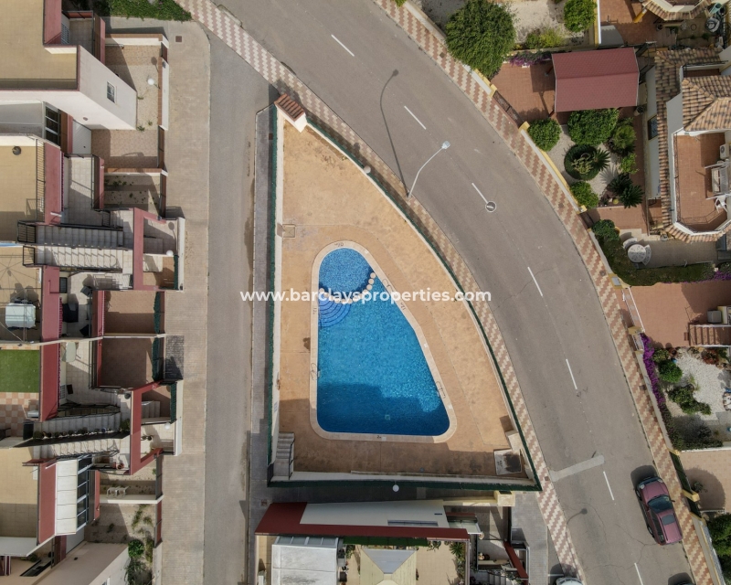 Wederverkoop - Rijhuis - Urb. La Marina