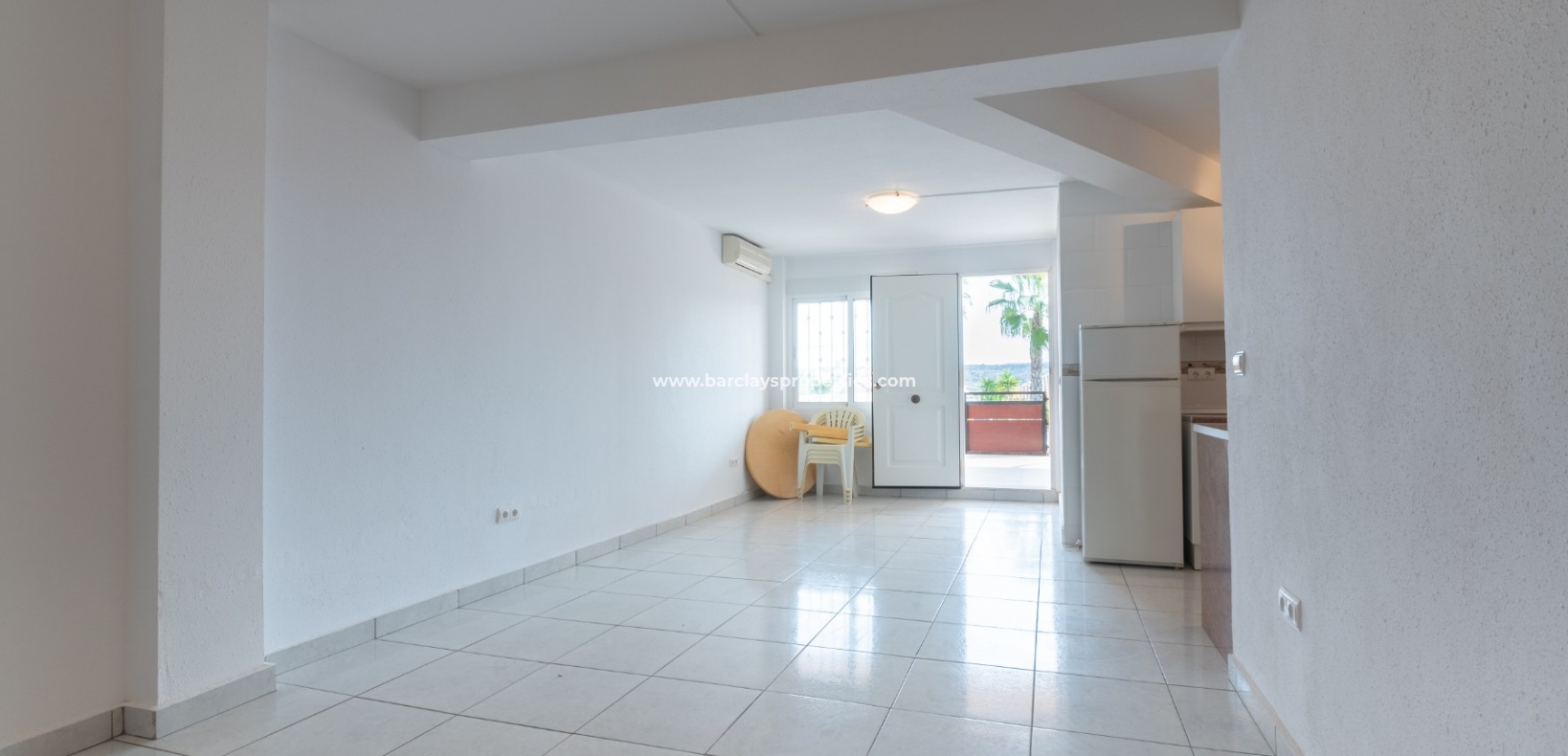 Wederverkoop - Rijhuis - Urb. La Marina