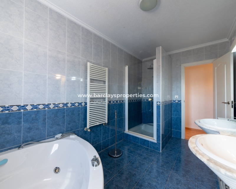 Wederverkoop - Rijhuis - Urb. La Marina