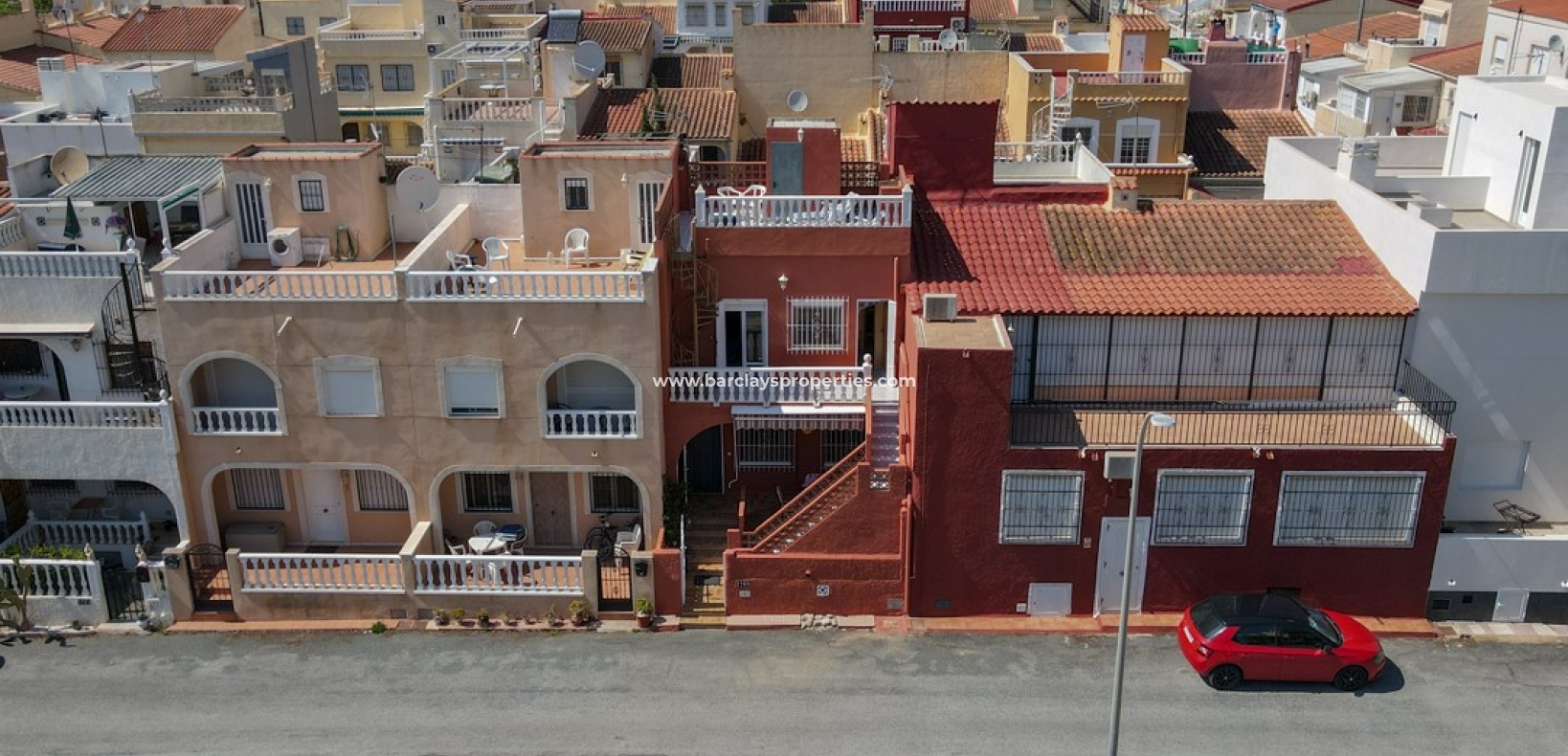 Wederverkoop - Rijhuis - Urb. La Marina