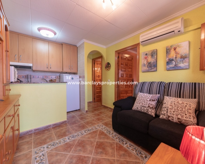 Wederverkoop - Rijhuis - Urb. La Marina