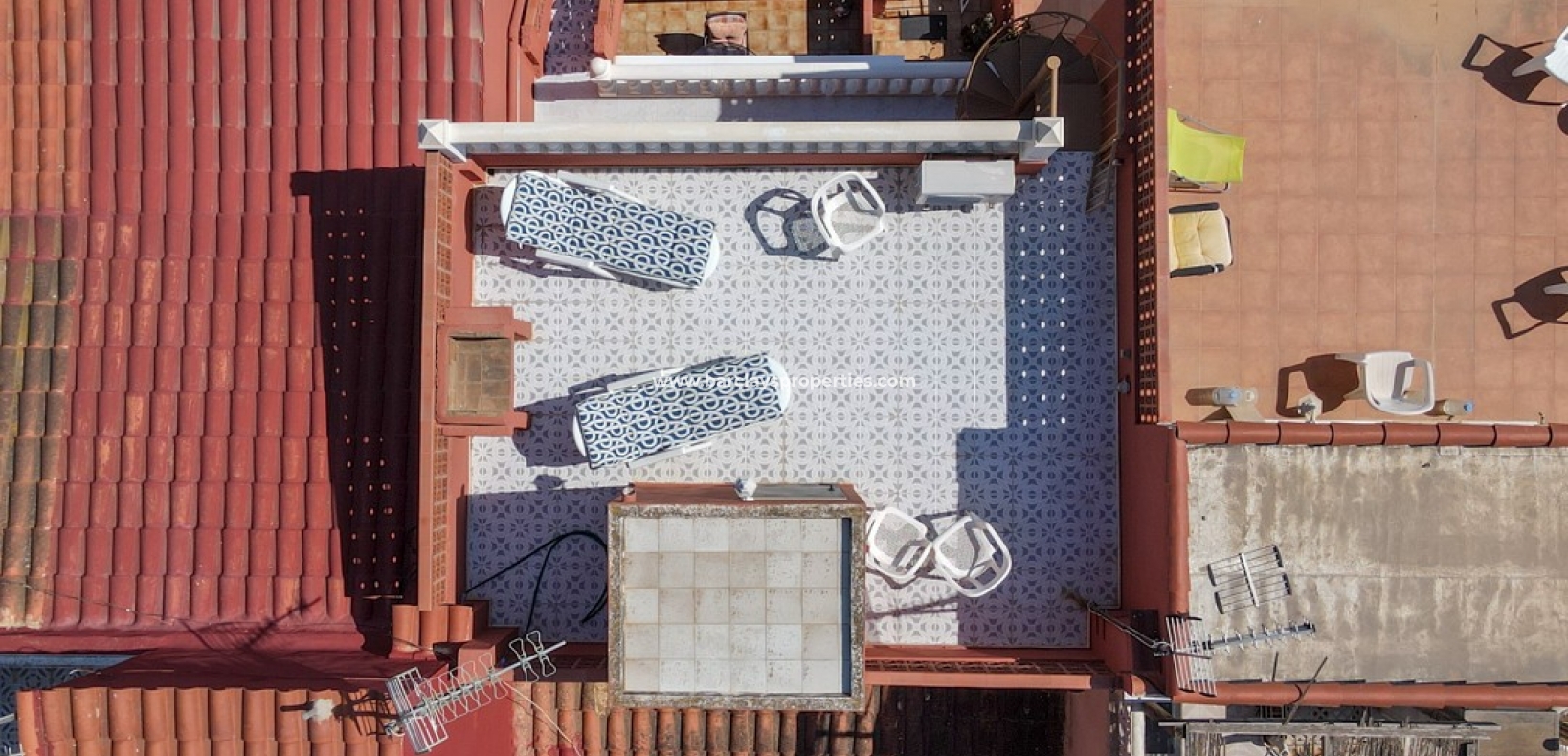 Wederverkoop - Rijhuis - Urb. La Marina