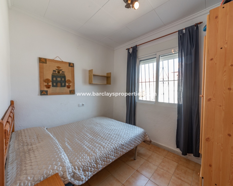 Wederverkoop - Rijhuis - Urb. La Marina