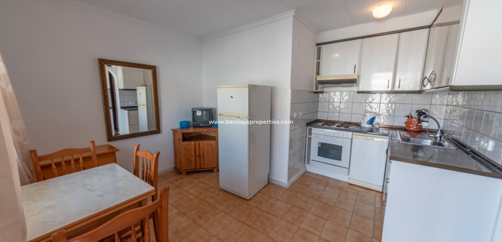 Wederverkoop - Rijhuis - Urb. La Marina