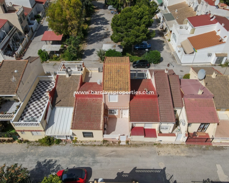 Wederverkoop - Rijhuis - Urb. La Marina