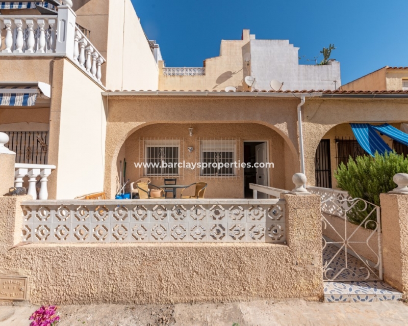 Wederverkoop - Rijhuis - Urb. La Marina