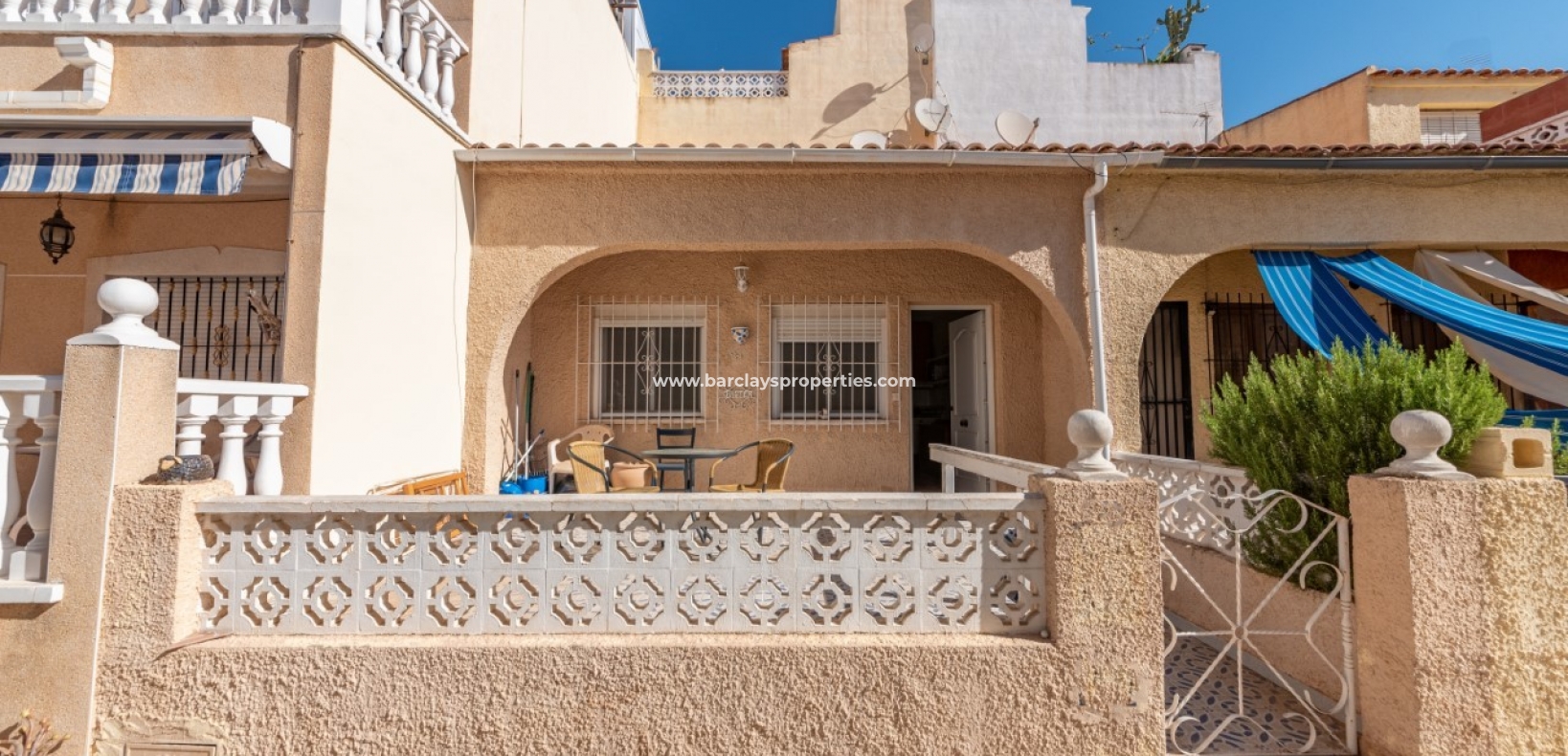 Wederverkoop - Rijhuis - Urb. La Marina