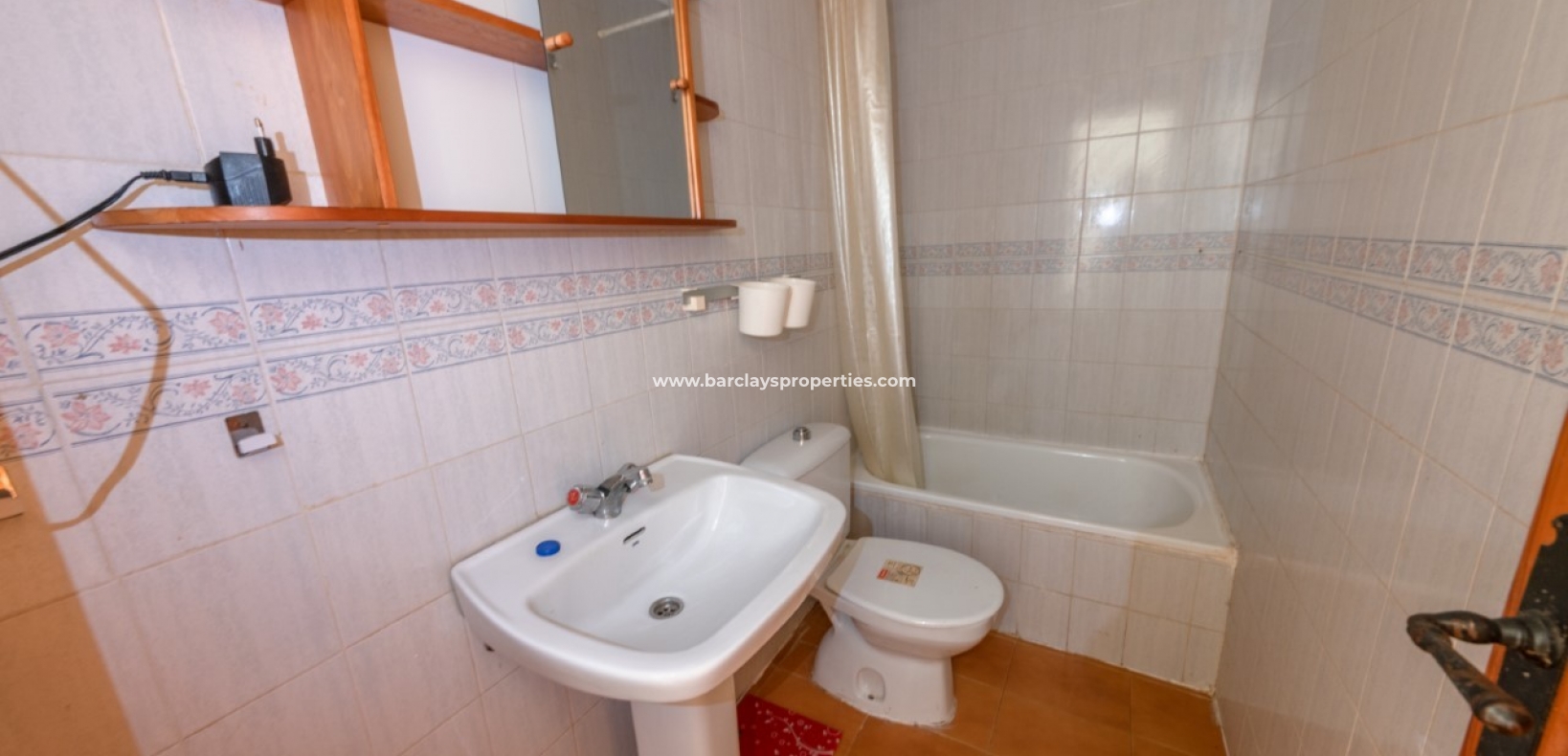 Wederverkoop - Rijhuis - Urb. La Marina