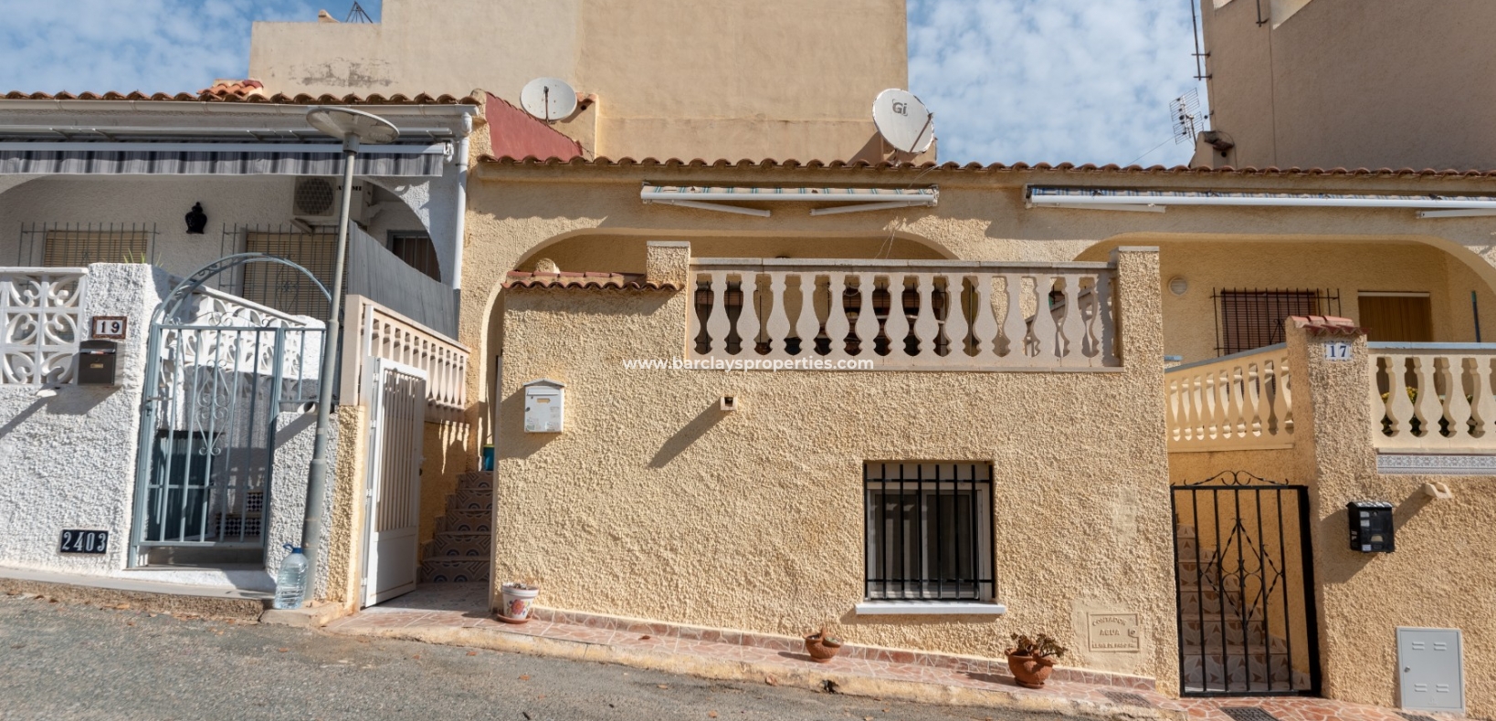 Wederverkoop - Rijhuis - Urb. La Marina