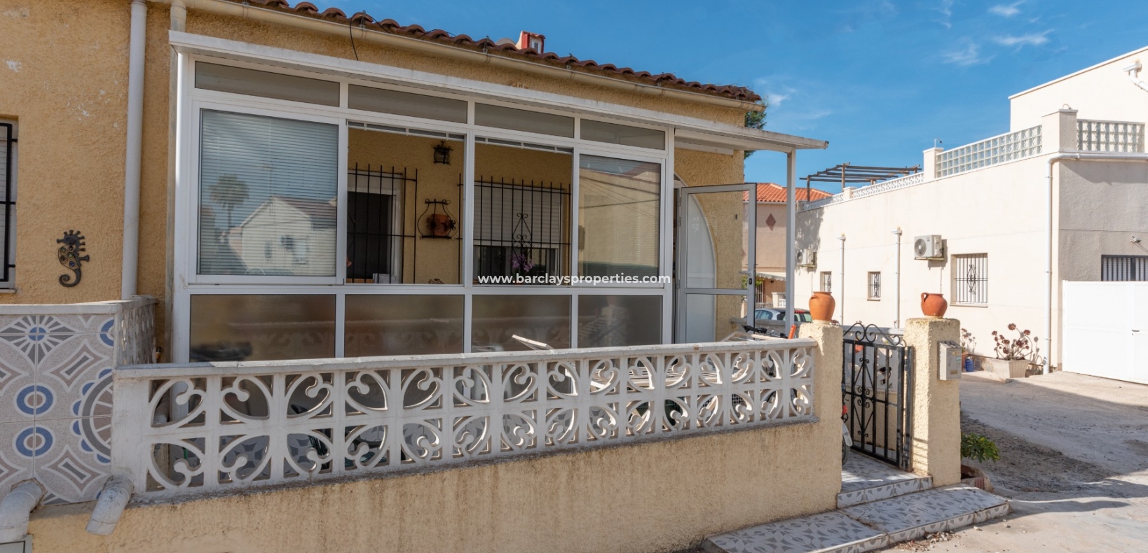 Wederverkoop - Rijhuis - Urb. La Marina