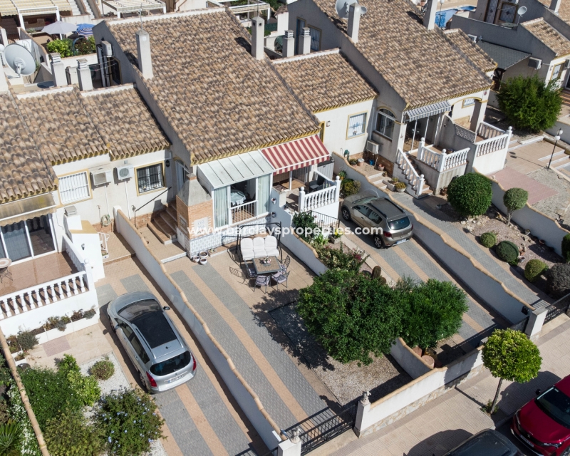 Wederverkoop - Rijhuis - Urb. La Marina