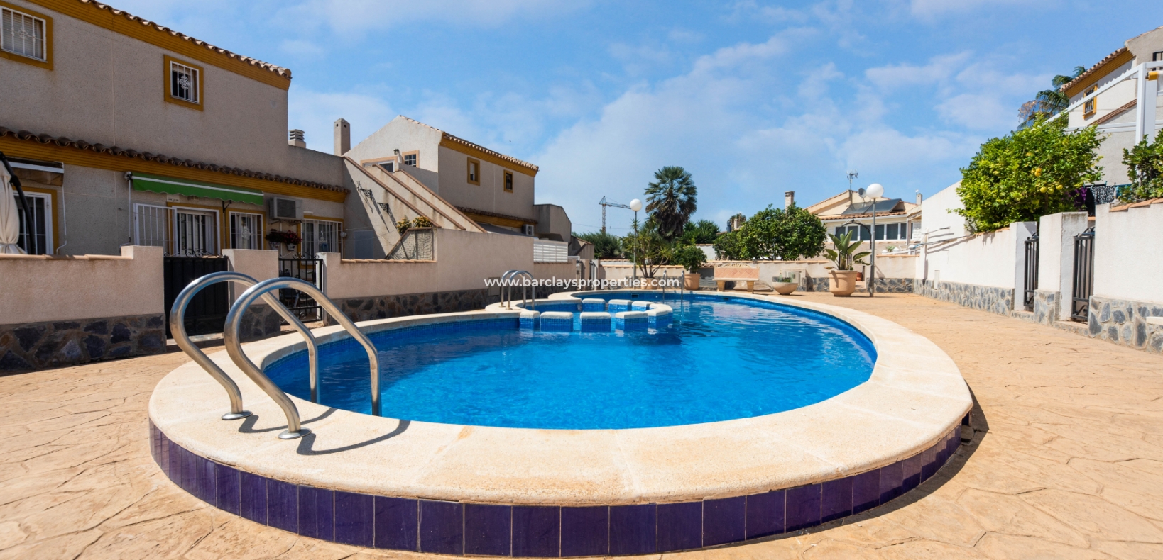 Wederverkoop - Rijhuis - Urb. La Marina