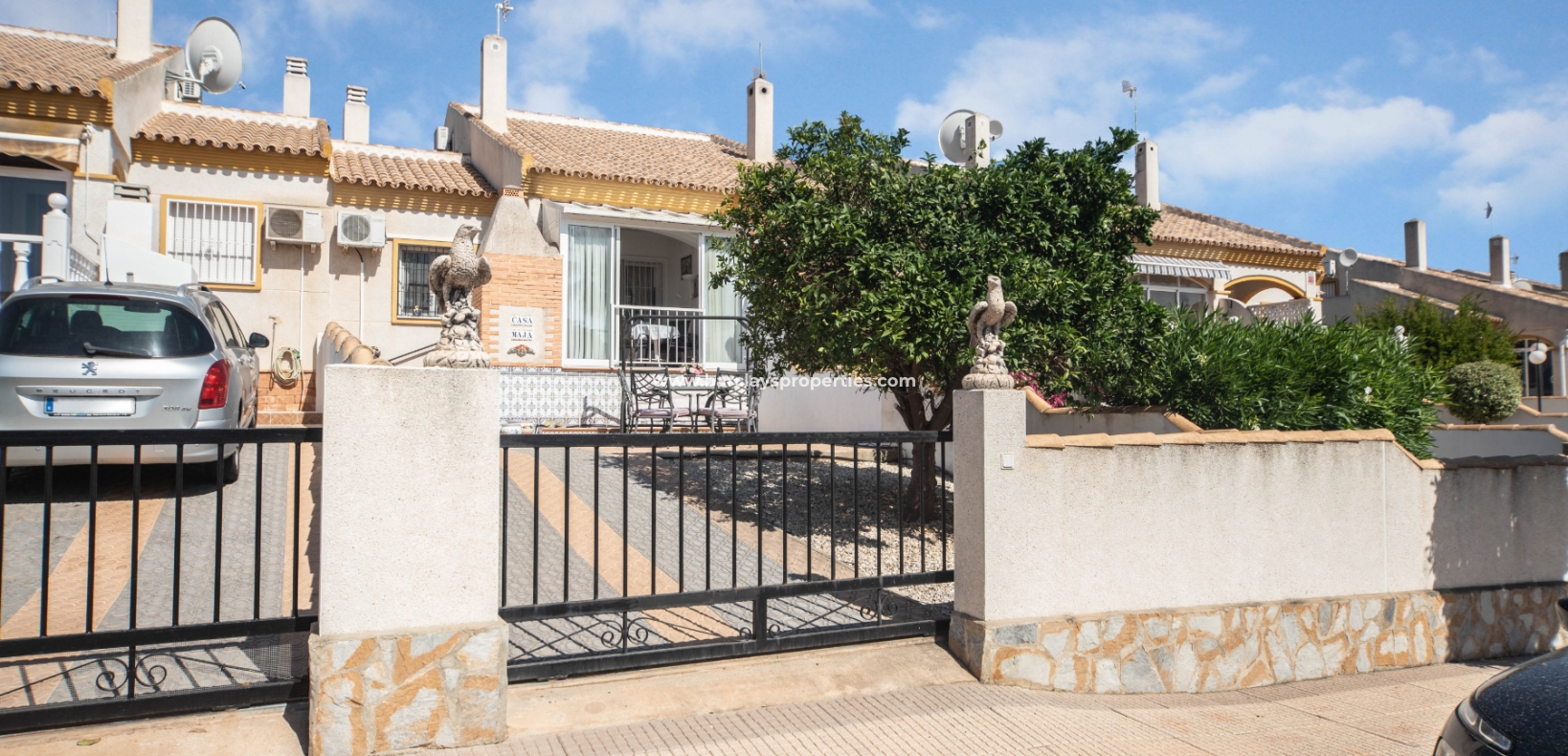 Wederverkoop - Rijhuis - Urb. La Marina