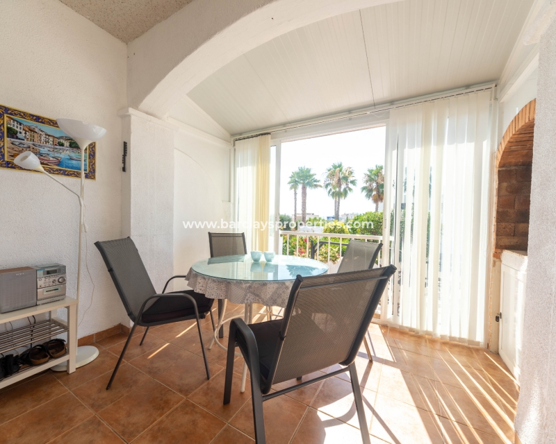 Wederverkoop - Rijhuis - Urb. La Marina