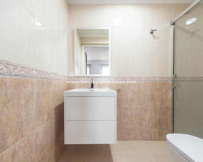 Wederverkoop - Rijhuis - Urb. La Marina