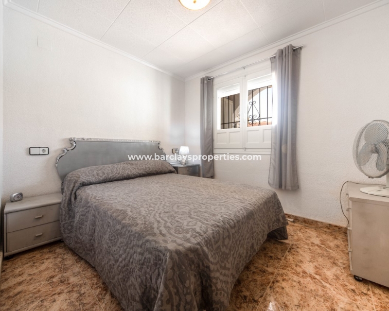 Wederverkoop - Rijhuis - Urb. La Marina