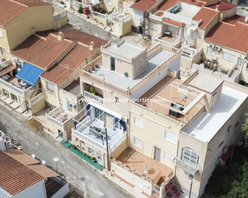 Wederverkoop - Rijhuis - Urb. La Marina